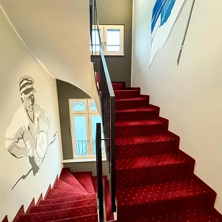 Pucci Baerengarten Stadthotel