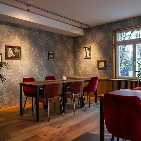 Pucci Baerengarten Stadthotel ホテル