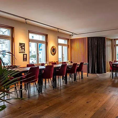 Ξενοδοχείο Pucci Baerengarten Stadthotel 3*