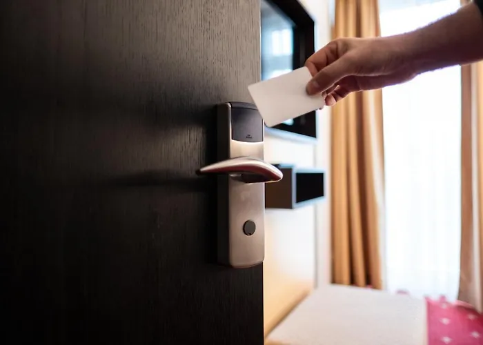 Pucci Baerengarten Stadthotel 3*