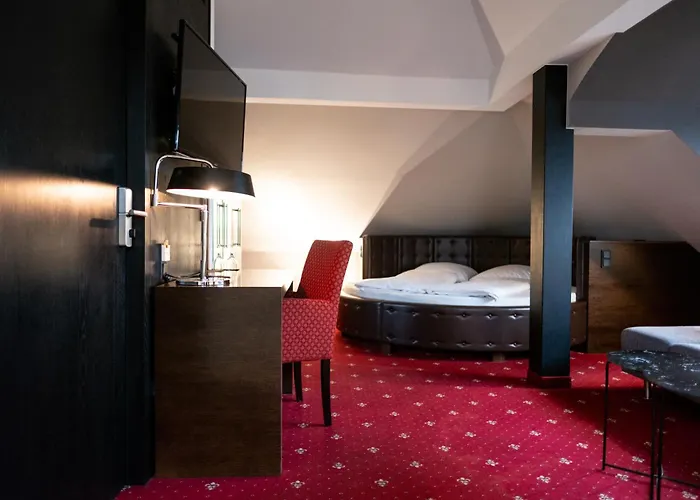 Pucci Bärengarten Stadthotel Hotell 3*